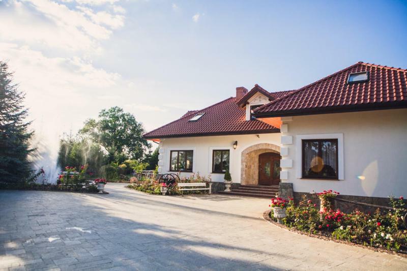 Dworek Kurowski Szczecin Exterior photo